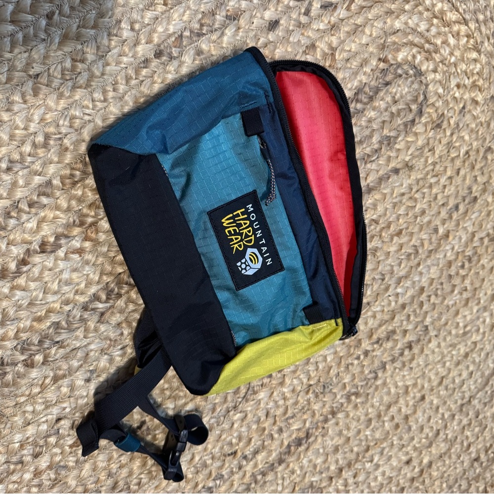 Mountain Hardwear Multicolor Fannypack